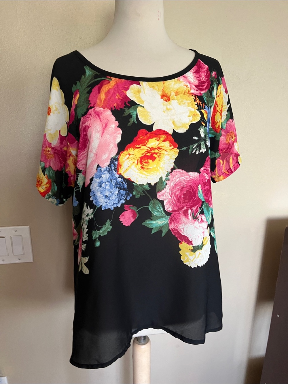 Cato Black Floral Scoop Neck Tunic